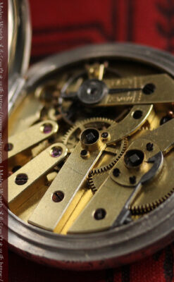 両面の彫りの美しい スイス製銀無垢アンティーク懐中時計 【1890年頃】-P2298-16