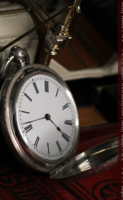 両面の彫りの美しい スイス製銀無垢アンティーク懐中時計 【1890年頃】-P2298-9
