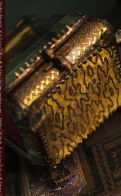 懐中時計収納用ガラスケース 装飾入り三角形-S0844-13