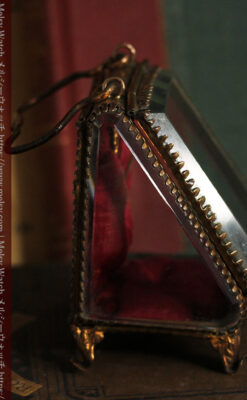 懐中時計収納用ガラスケース 装飾入り三角形-S0844-5