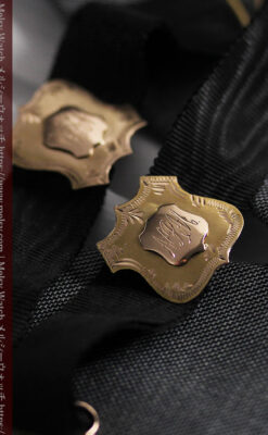 輝く金無垢の盾飾り 布タイプの懐中時計チェーン-C0489-8