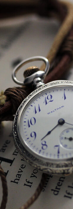 ウォルサム 青い文字と装飾の綺麗な銀無垢アンティーク懐中時計 【1900年頃】-P2299-1