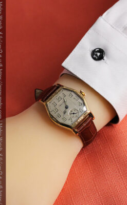 ウォルサムの六角形の趣きあるアンティーク腕時計 【1920年頃】-W1520-18