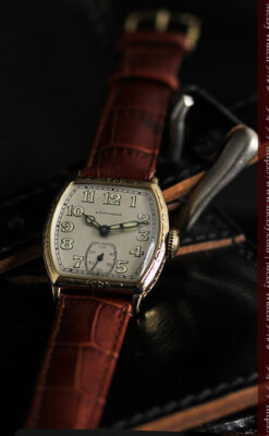 ロンジンのアンティークな面持ちが美しい樽型腕時計 【1928年頃】-W1525-3