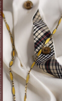 ブヘラの銀無垢ネックレス時計 梔子色のエナメル装飾【1960年頃】-P2302-10