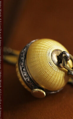 ブヘラの銀無垢ネックレス時計 梔子色のエナメル装飾【1960年頃】-P2302-14