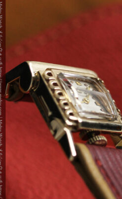 ジャガールクルト 立体感ある装飾の女性用金無垢アンティーク腕時計 【1950年頃】-W1528-19