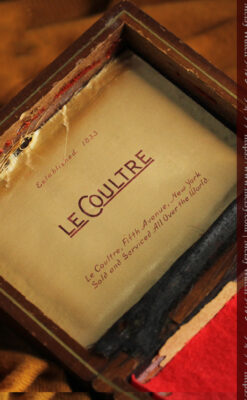 ジャガールクルト 立体感ある装飾の女性用金無垢アンティーク腕時計 【1950年頃】-W1528-25