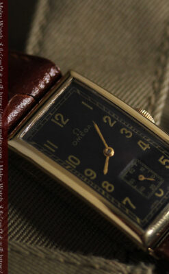 オメガのシックな黒色文字盤 品ある縦長アンティーク腕時計 【1940年製】-W1529-11