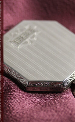 オメガ 特徴的な装飾面のアンティーク八角形懐中時計 【1922年製】-P2304-9