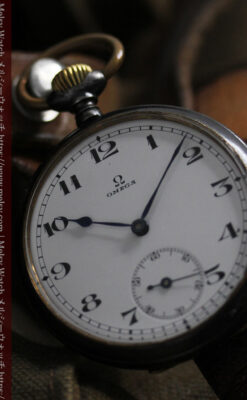 黒色に映える銀の紋章 オメガのアンティーク懐中時計 【1899年製】-P2308-16