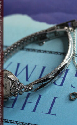 グリュエン レトロバンドが似合う白銀色の金無垢アンティーク腕時計 【1950年頃】-W1537-16