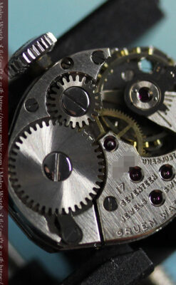 グリュエン レトロバンドが似合う白銀色の金無垢アンティーク腕時計 【1950年頃】-W1537-18