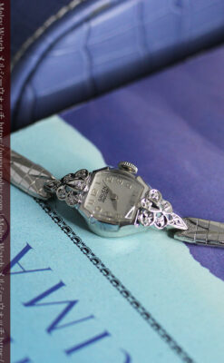 グリュエン レトロバンドが似合う白銀色の金無垢アンティーク腕時計 【1950年頃】-W1537-8