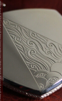 白銀色の五角形 グリュエンのアンティーク懐中時計 【1930年頃】-P2311-13