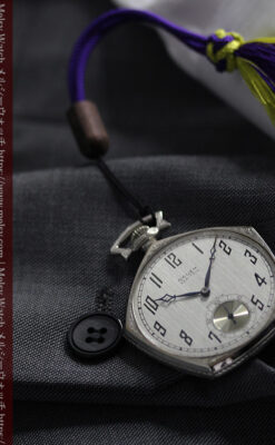 白銀色の五角形 グリュエンのアンティーク懐中時計 【1930年頃】-P2311-17