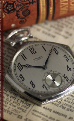 白銀色の五角形 グリュエンのアンティーク懐中時計 【1930年頃】-P2311-3