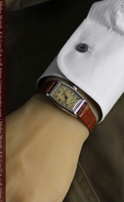 ユンハンス 縦長トノー型のアンティーク腕時計 【1950年頃】-W1543-20