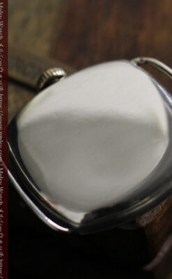 趣き漂う オメガのアンティーク銀無垢腕時計 【1931年製】-W1545-20