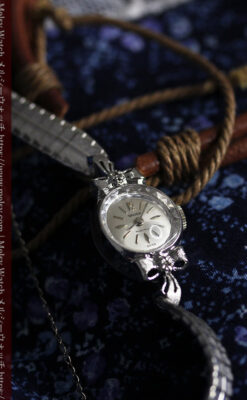 グリュエン 可愛いリボン飾りのアンティーク腕時計 【1950年頃】-W1550-3