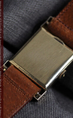 グリュエンの騎士の兜を彷彿とさせるアンティーク腕時計【1951年頃】-W1552-19