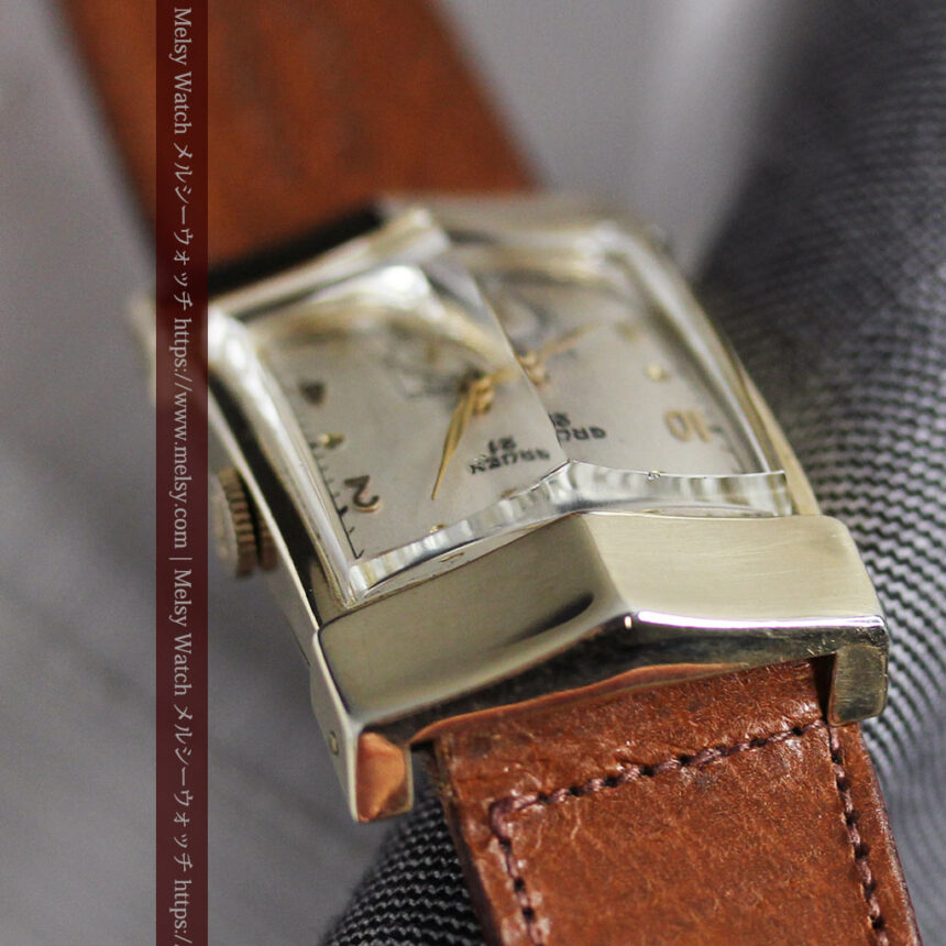 グリュエンの騎士の兜を彷彿とさせるアンティーク腕時計【1951年頃】-W1552-2