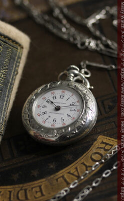 ティファニー 銀留め銀無垢アンティーク懐中時計 すずらん模様 【1913年製】-P2323-24