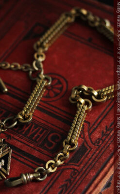 50g超えの迫力ある極太の懐中時計チェーンと騎士の飾り-C0500-14