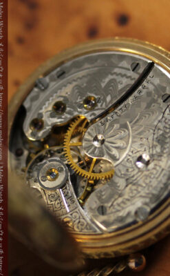 金の鎖と十字架の装飾 ウォルサムの金無垢アンティーク懐中時計 【1897年製】-P2324-40