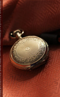 ウォルサムの上品かつ綺麗な装飾の金無垢懐中時計 【1900年頃】-P2326-8