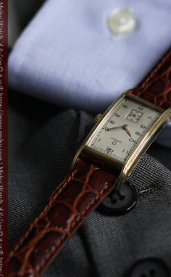 オメガ 縦に長いレトロ感あるアンティーク腕時計 【1946年製】-W1558-12