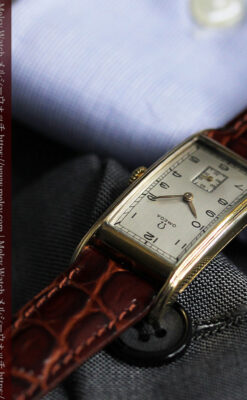 オメガ 縦に長いレトロ感あるアンティーク腕時計 【1946年製】-W1558-13