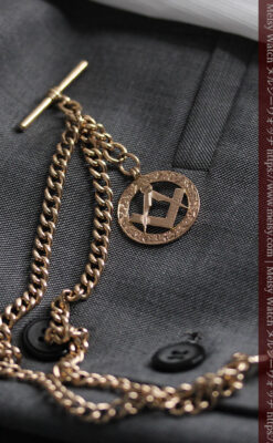 フリーメイソンの飾り付き アンティーク金無垢懐中時計チェーン【コンパスと定規】-C0502-4