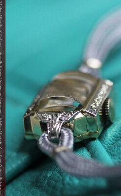 14個のダイヤモンド輝く 金無垢ロンジンの女性用アンティーク腕時計 【1944年製】-W1562-12