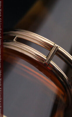 青い宝石とダイヤの金無垢アンティークバングル・ブレスレット 【1910年頃】-A0310-13