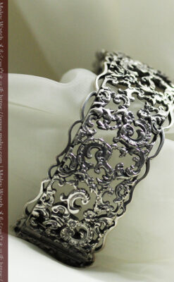 神聖な雰囲気のある銀無垢アンティークバングル・ブレスレット 【1890年頃】-A0312-16