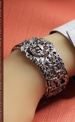 神聖な雰囲気のある銀無垢アンティークバングル・ブレスレット 【1890年頃】-A0312-24