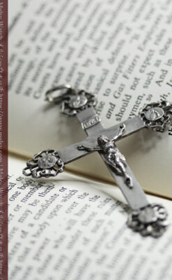 渋い雰囲気が伝わる 大人のアンティーククロス・十字架 【1900年頃】-A0313-6