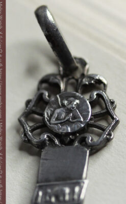 渋い雰囲気が伝わる 大人のアンティーククロス・十字架 【1900年頃】-A0313-8