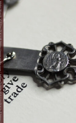 渋い雰囲気が伝わる 大人のアンティーククロス・十字架 【1900年頃】-A0313-9