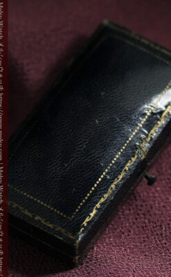 花と葉の模様彫り 金無垢アンティークカフス【1923年頃】箱付き-A0318-12