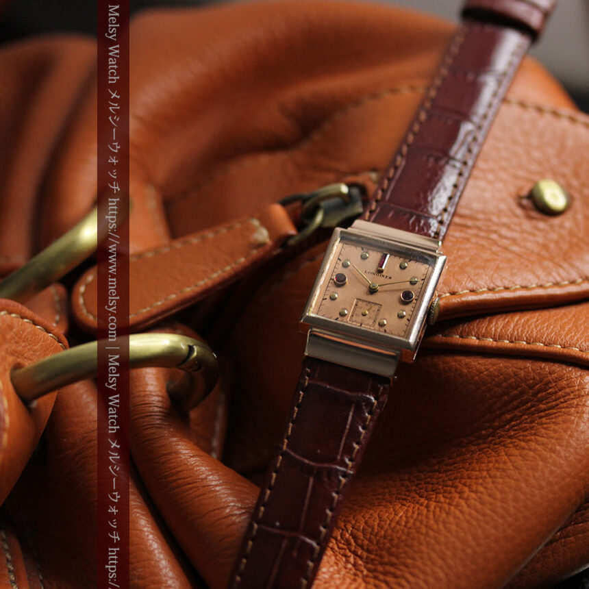 ルビーと特色あるローズ色 ロンジンの女性用アンティーク腕時計 【1942年製】-W1563-1