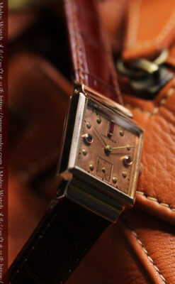 ルビーと特色あるローズ色 ロンジンの女性用アンティーク腕時計 【1942年製】-W1563-12