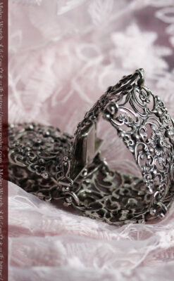 透かし装飾の銀無垢アンティークバングル・ブレスレット 【1900年頃】-A0323-9