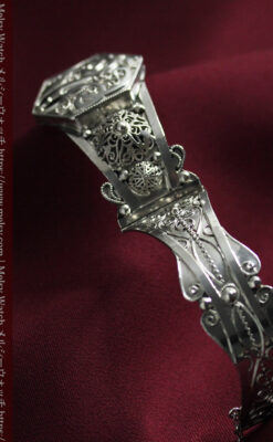 中世の物語に登場するような銀無垢アンティークバングル・ブレスレット-A0324-16