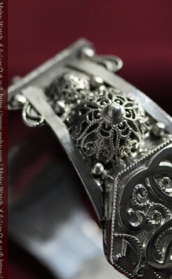 中世の物語に登場するような銀無垢アンティークバングル・ブレスレット-A0324-7