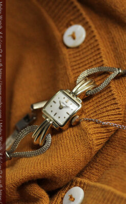 特徴あるブレスのような金無垢 ロンジンの女性用アンティーク腕時計 【1949年製】-W1565-10