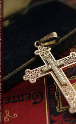 繊細な技巧の光る 真珠と18金無垢アンティーククロス･十字架 【1880年頃】-A0330-11