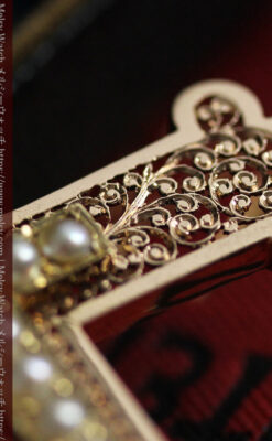 繊細な技巧の光る 真珠と18金無垢アンティーククロス･十字架 【1880年頃】-A0330-12