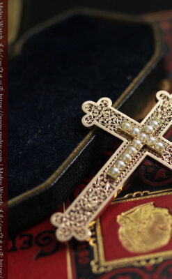 繊細な技巧の光る 真珠と18金無垢アンティーククロス･十字架 【1880年頃】-A0330-3